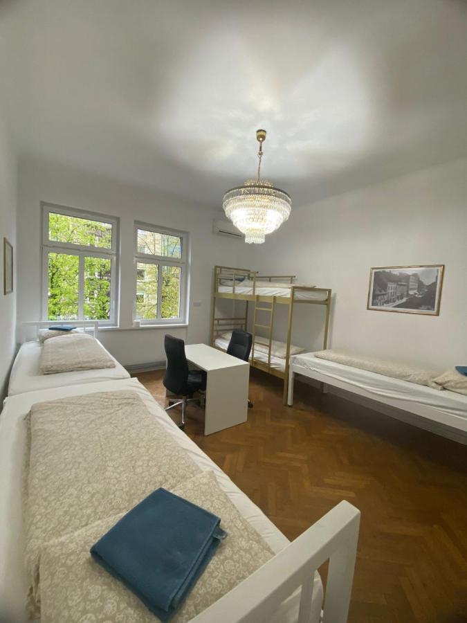 Rooms Miklosiceva Ljubljana Exterior foto