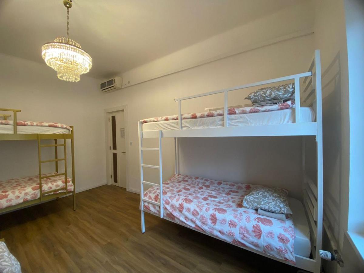 Rooms Miklosiceva Ljubljana Exterior foto