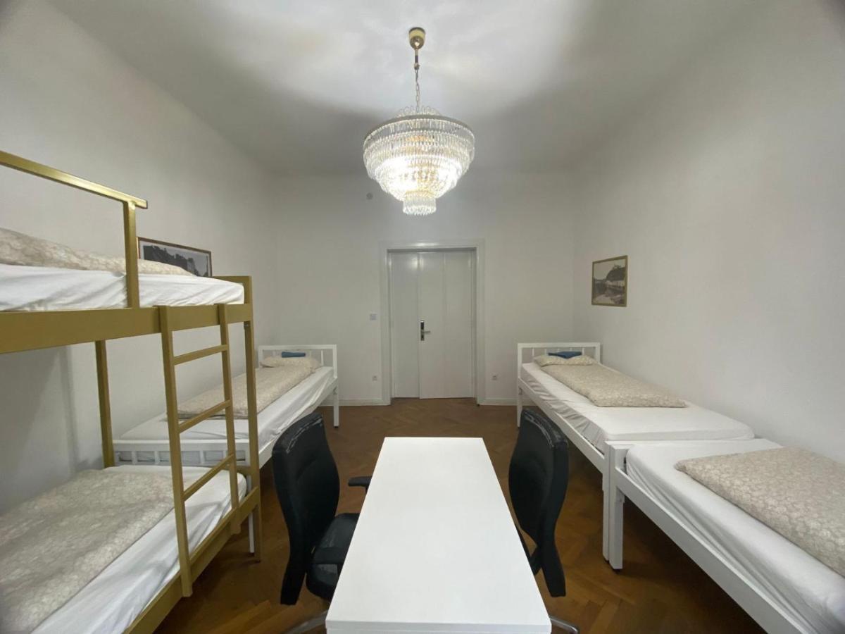 Rooms Miklosiceva Ljubljana Exterior foto