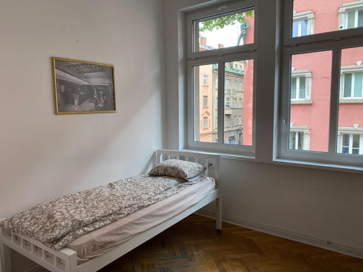 Rooms Miklosiceva Ljubljana Exterior foto