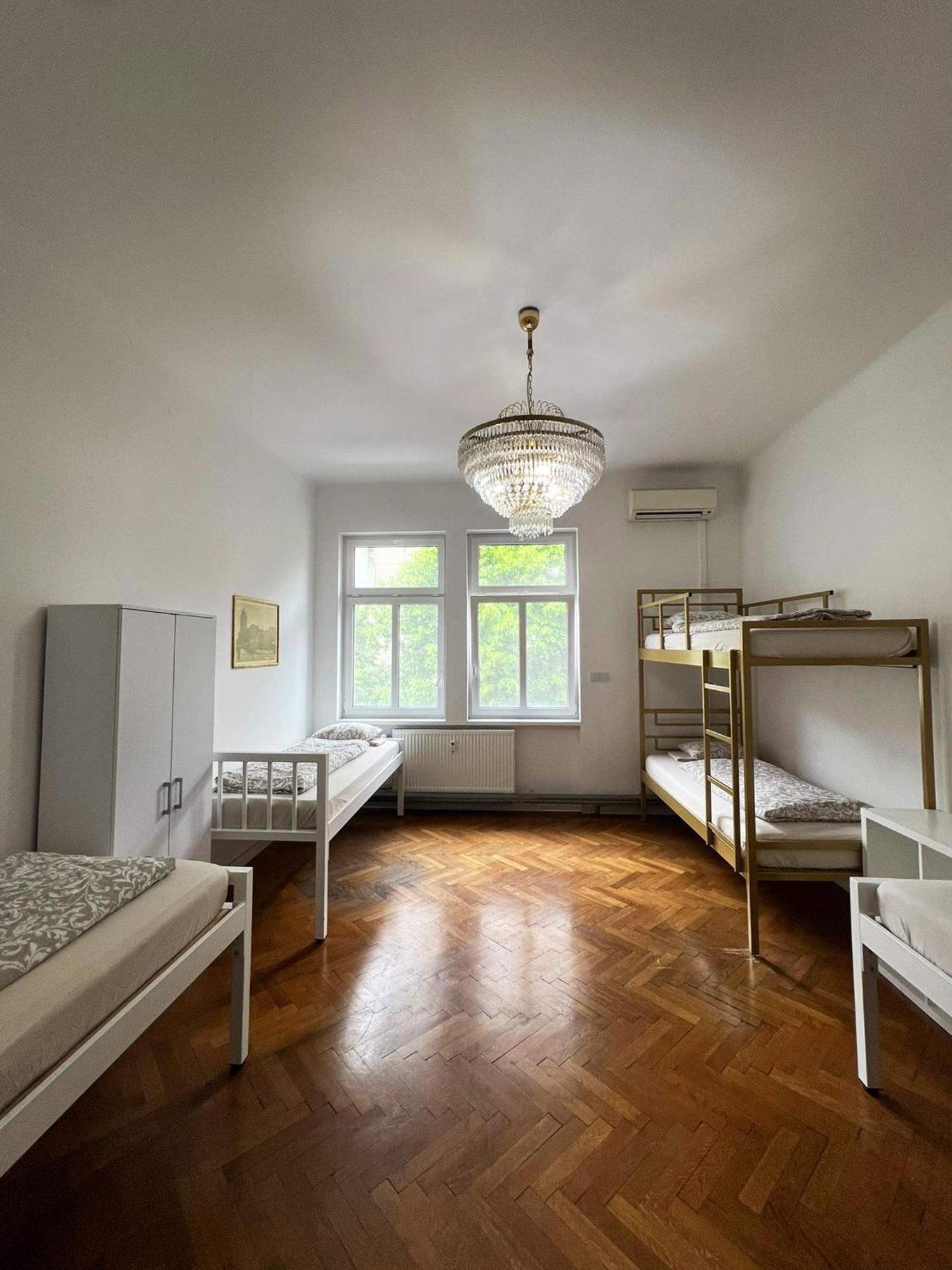 Rooms Miklosiceva Ljubljana Exterior foto