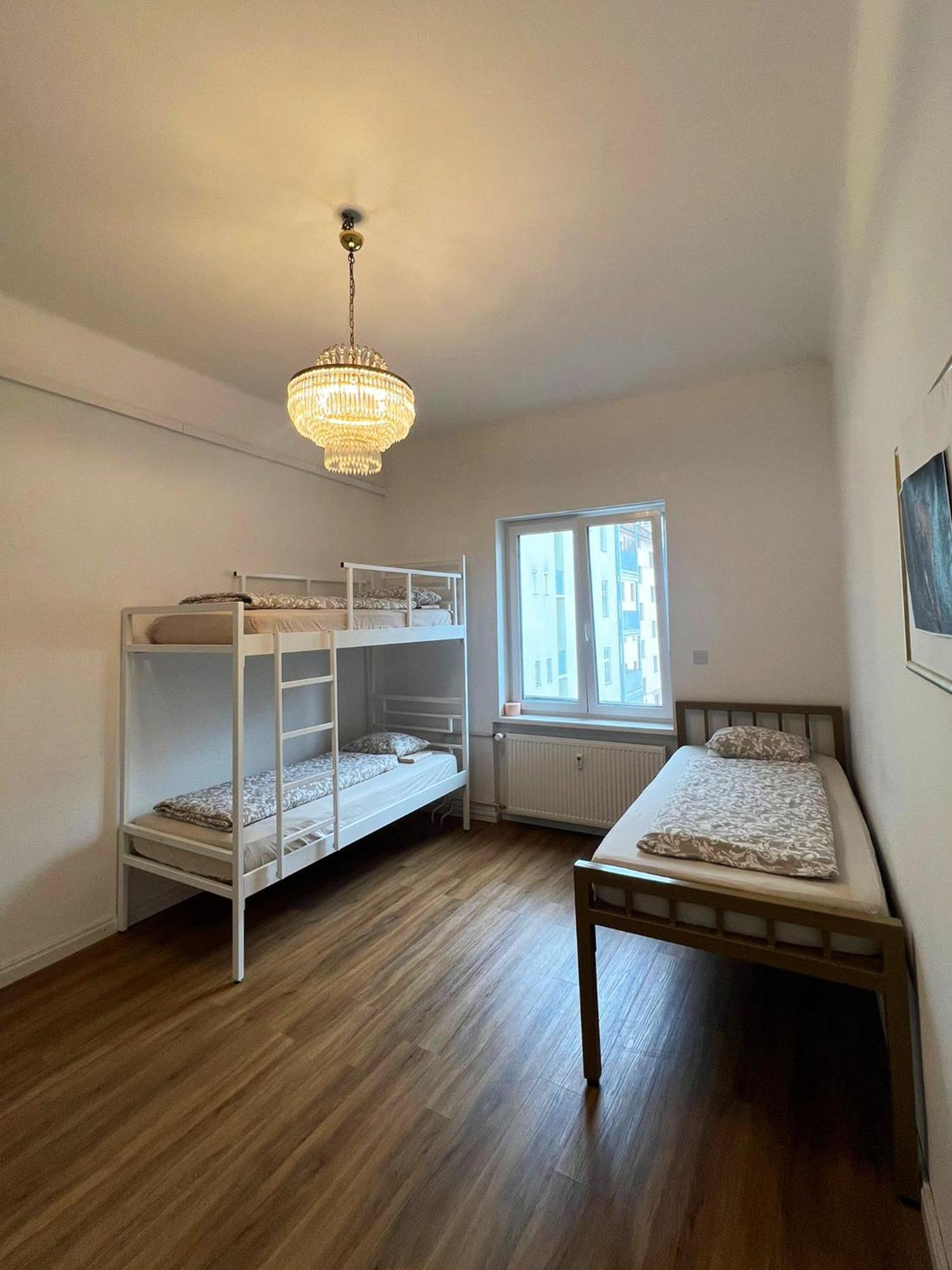 Rooms Miklosiceva Ljubljana Exterior foto