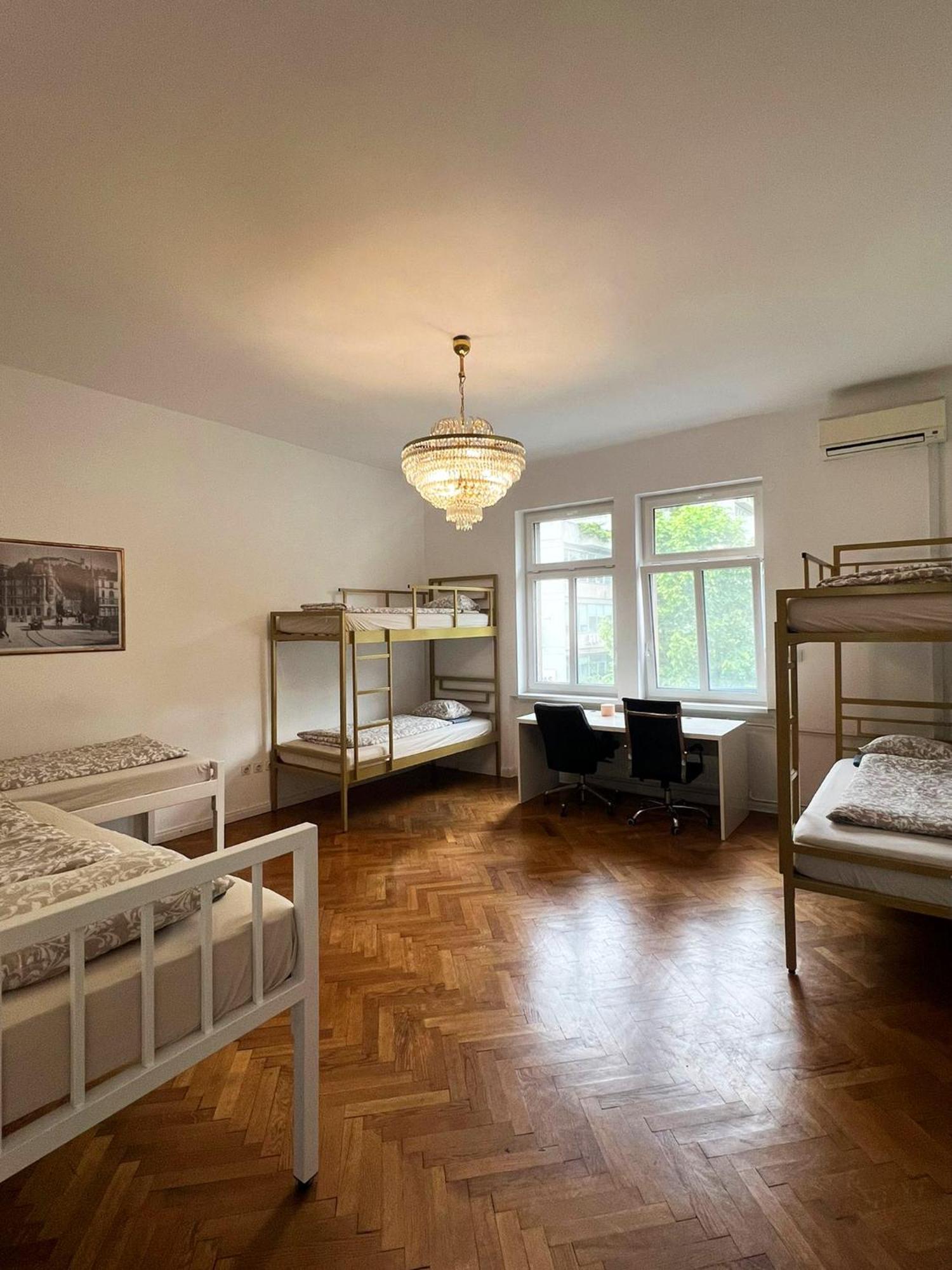 Rooms Miklosiceva Ljubljana Exterior foto